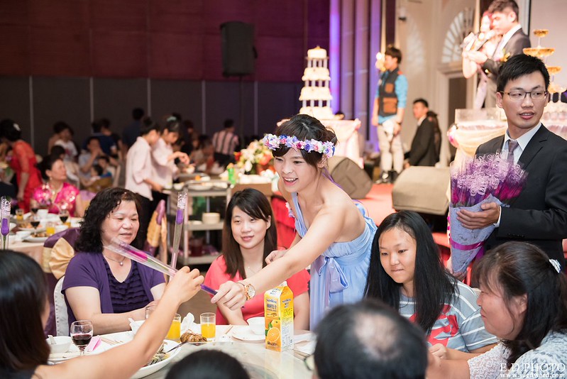 [台南婚攝] 延澤＆宜臻 婚禮紀錄｜富霖華平宴會館