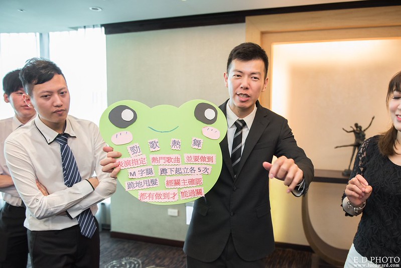 [台南婚攝] 延澤＆宜臻 婚禮紀錄｜富霖華平宴會館