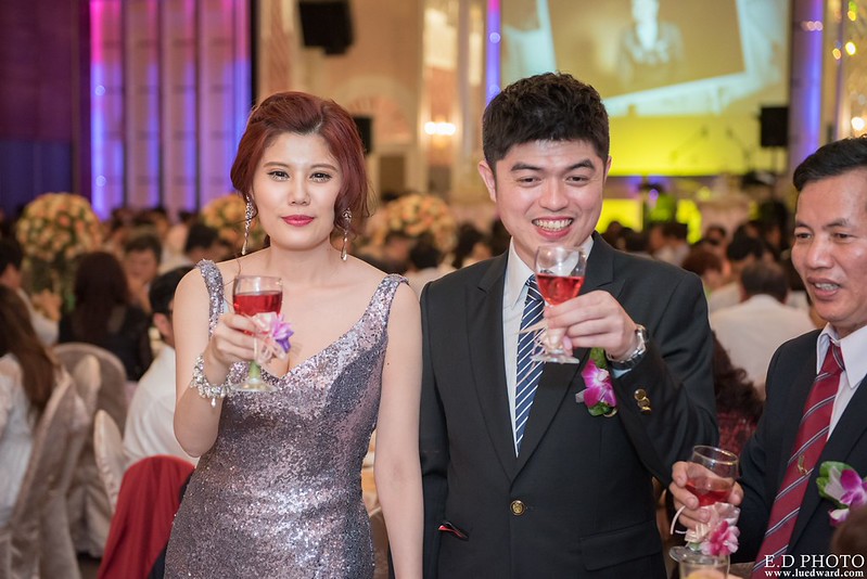 [台南婚攝] 延澤＆宜臻 婚禮紀錄｜富霖華平宴會館