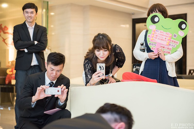 [台南婚攝] 延澤＆宜臻 婚禮紀錄｜富霖華平宴會館