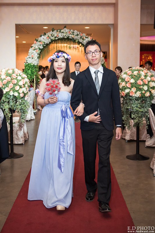 [台南婚攝] 延澤＆宜臻 婚禮紀錄｜富霖華平宴會館