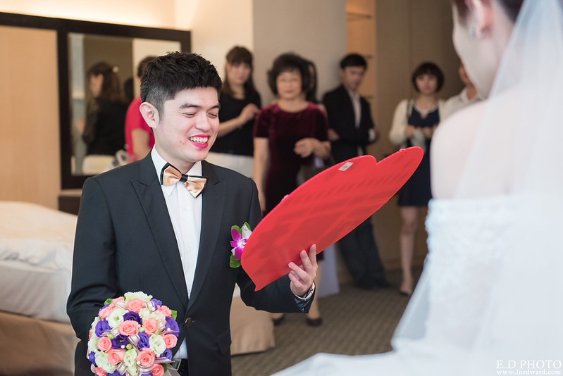 [台南婚攝] 延澤＆宜臻 婚禮紀錄｜富霖華平宴會館