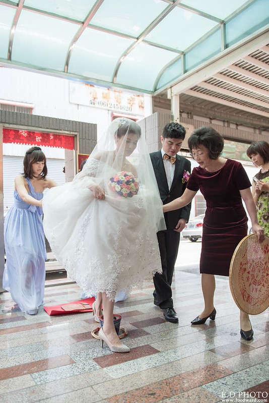 [台南婚攝] 延澤＆宜臻 婚禮紀錄｜富霖華平宴會館
