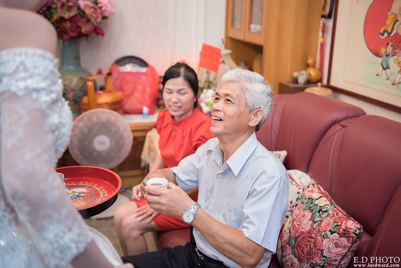 [台南婚攝] 延澤＆宜臻 婚禮紀錄｜富霖華平宴會館