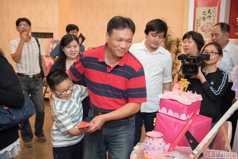[台南婚攝] 延澤＆宜臻 婚禮紀錄｜富霖華平宴會館