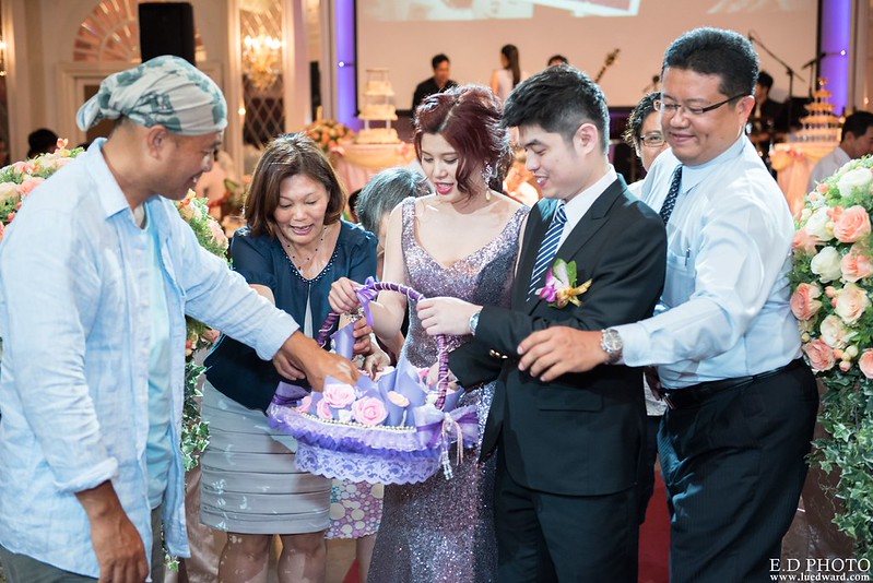 [台南婚攝] 延澤＆宜臻 婚禮紀錄｜富霖華平宴會館