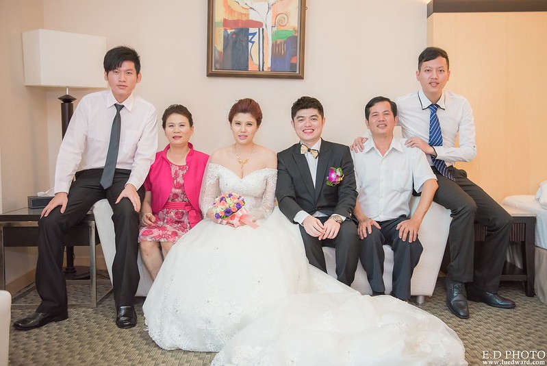 [台南婚攝] 延澤＆宜臻 婚禮紀錄｜富霖華平宴會館