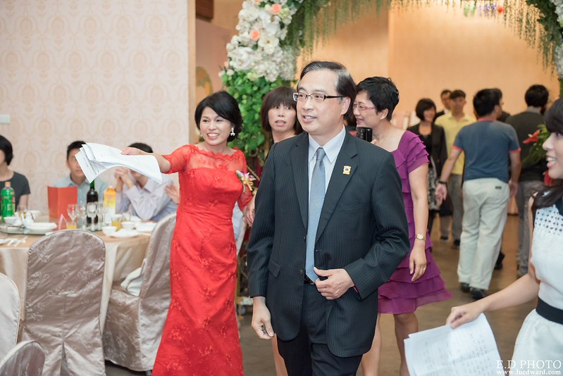 [台南婚攝] 延澤＆宜臻 婚禮紀錄｜富霖華平宴會館