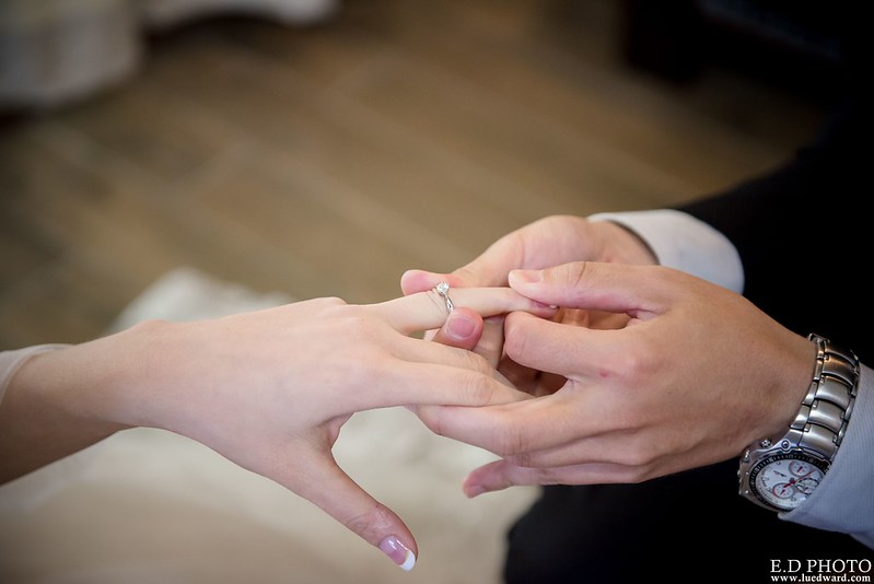 [高雄婚攝] 賢鈞＆郁芬 婚禮紀錄｜漢神巨蛋冠鶴廳