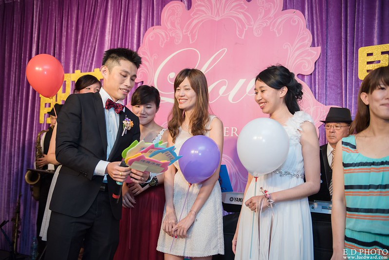 [高雄婚攝] 賢鈞＆郁芬 婚禮紀錄｜漢神巨蛋冠鶴廳