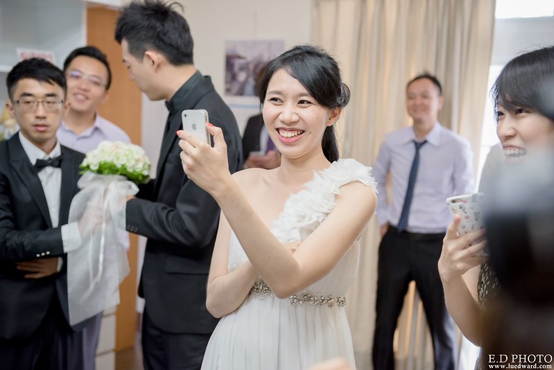 [高雄婚攝] 賢鈞＆郁芬 婚禮紀錄｜漢神巨蛋冠鶴廳