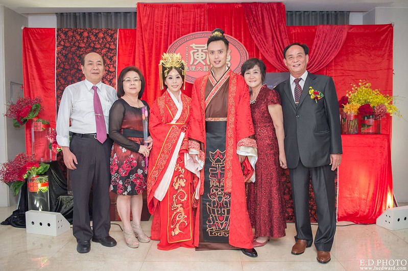 [高雄婚攝] 裕善＆梵芳 婚禮紀錄｜寒軒陽明店