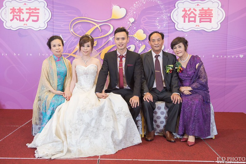[高雄婚攝] 裕善＆梵芳 婚禮紀錄｜寒軒陽明店