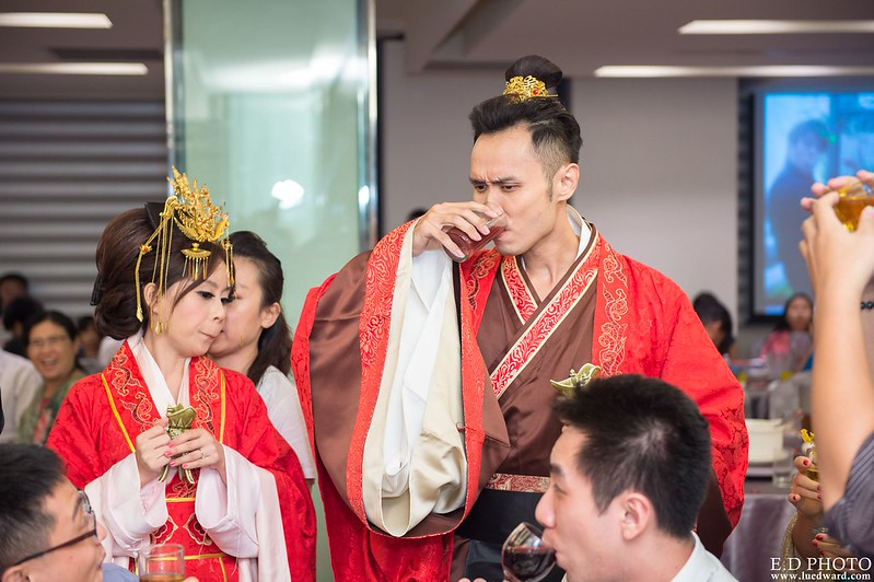 [高雄婚攝] 裕善＆梵芳 婚禮紀錄｜寒軒陽明店