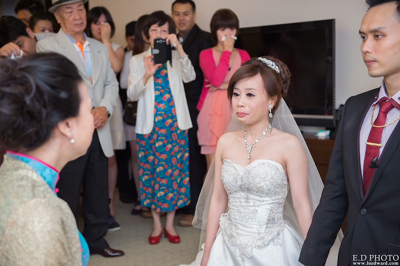 [高雄婚攝] 裕善＆梵芳 婚禮紀錄｜寒軒陽明店