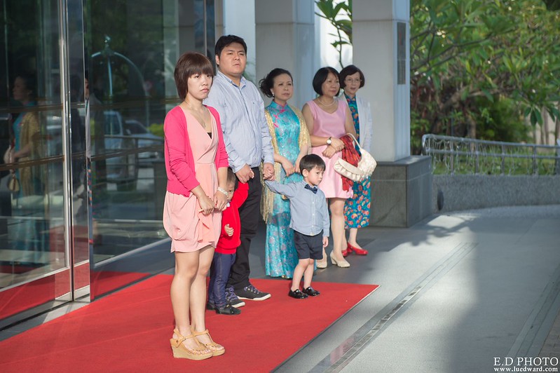 [高雄婚攝] 裕善＆梵芳 婚禮紀錄｜寒軒陽明店