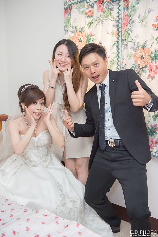[高雄婚攝] 裕善＆梵芳 婚禮紀錄｜寒軒陽明店