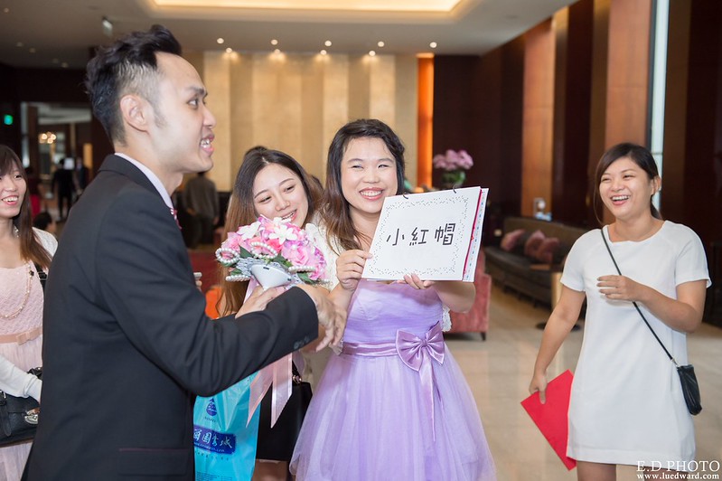 [高雄婚攝] 裕善＆梵芳 婚禮紀錄｜寒軒陽明店