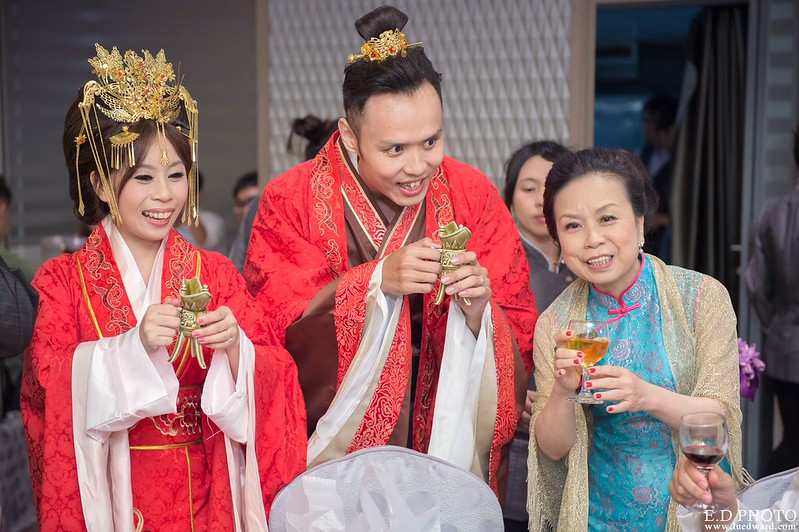 [高雄婚攝] 裕善＆梵芳 婚禮紀錄｜寒軒陽明店