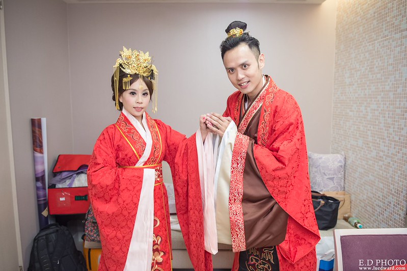 [高雄婚攝] 裕善＆梵芳 婚禮紀錄｜寒軒陽明店