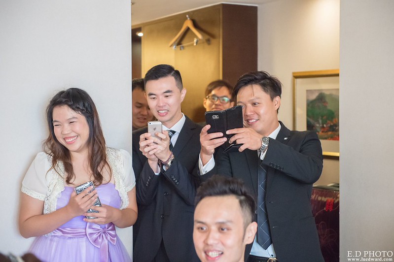 [高雄婚攝] 裕善＆梵芳 婚禮紀錄｜寒軒陽明店
