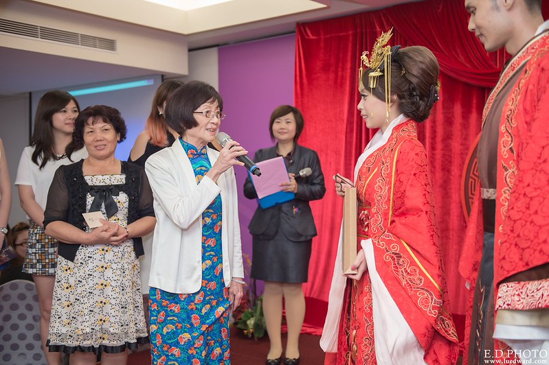 [高雄婚攝] 裕善＆梵芳 婚禮紀錄｜寒軒陽明店