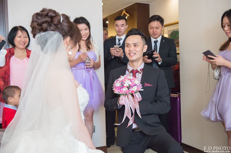 [高雄婚攝] 裕善＆梵芳 婚禮紀錄｜寒軒陽明店