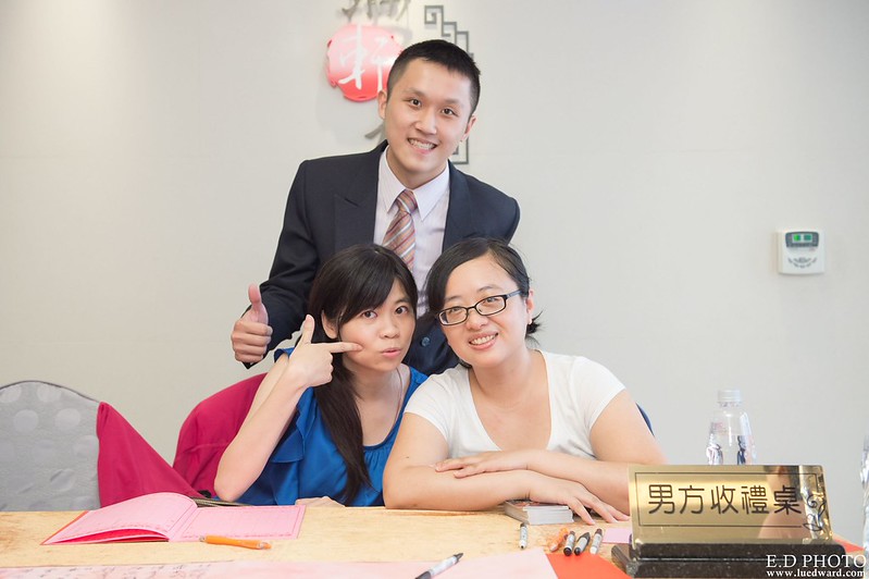 [高雄婚攝] 裕善＆梵芳 婚禮紀錄｜寒軒陽明店