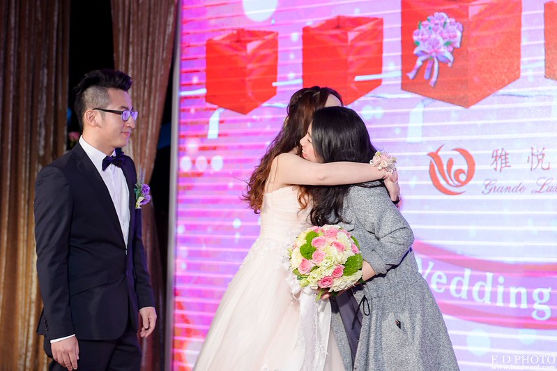 [高雄婚攝] Jason & Mimi  婚禮紀錄｜夢時代雅悅會館