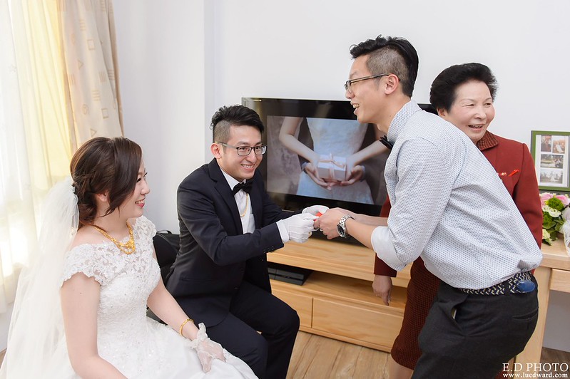 [高雄婚攝] Jason & Mimi  婚禮紀錄｜夢時代雅悅會館