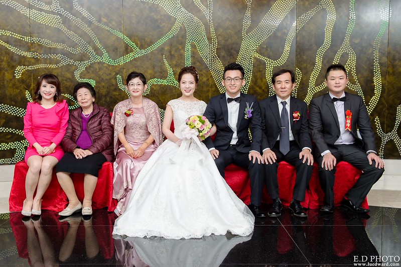 [高雄婚攝] Jason & Mimi  婚禮紀錄｜夢時代雅悅會館