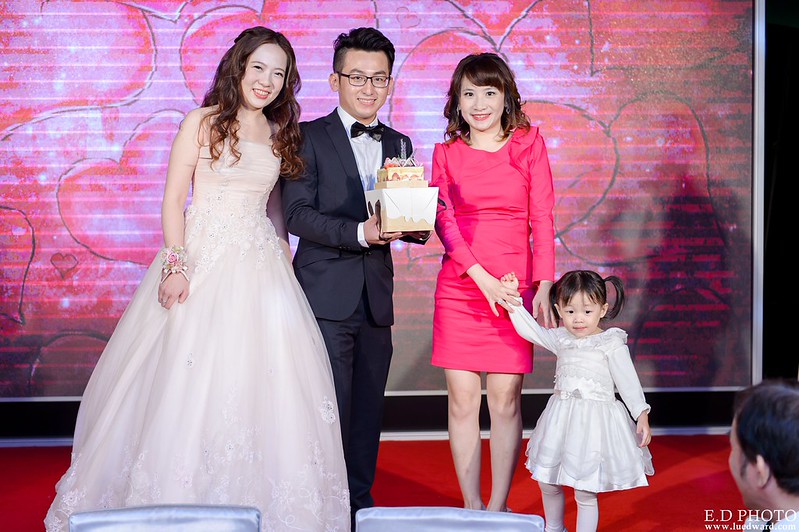 [高雄婚攝] Jason & Mimi  婚禮紀錄｜夢時代雅悅會館