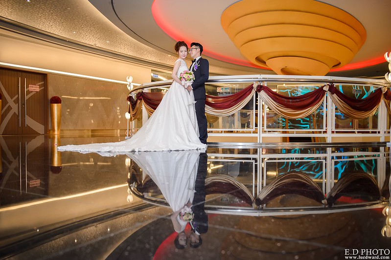 [高雄婚攝] Jason & Mimi  婚禮紀錄｜夢時代雅悅會館