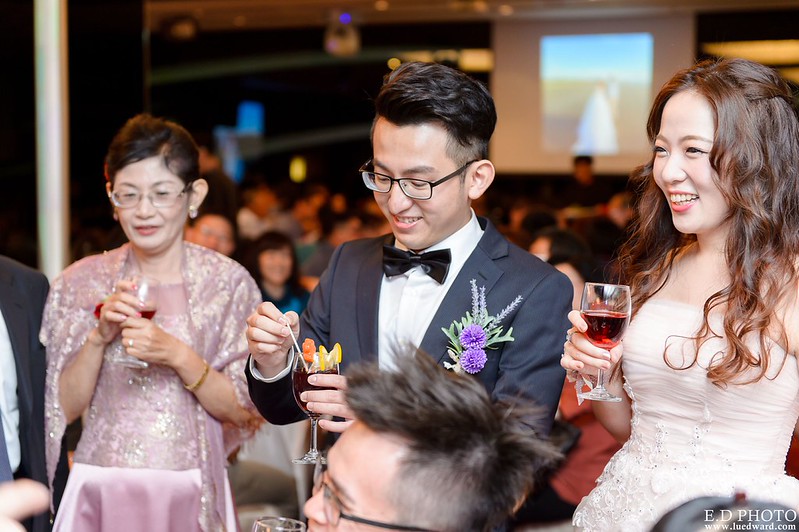 [高雄婚攝] Jason & Mimi  婚禮紀錄｜夢時代雅悅會館