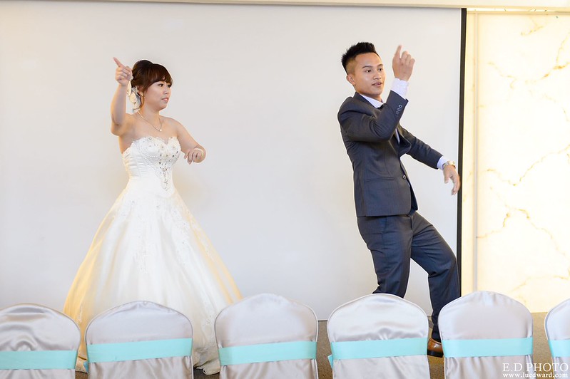 [高雄婚攝] 孝賢＆思怡  婚禮紀錄｜福華大飯店彩晶宮