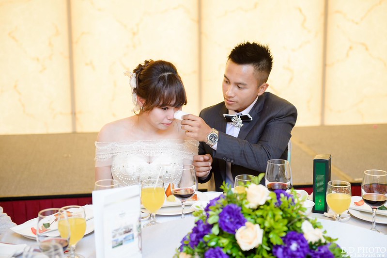 [高雄婚攝] 孝賢＆思怡  婚禮紀錄｜福華大飯店彩晶宮