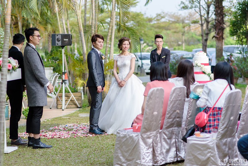 [台南婚攝] Hom＆Charlene  婚禮紀錄｜台南商務會館