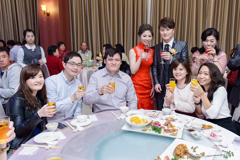 [台南婚攝] Hom＆Charlene  婚禮紀錄｜台南商務會館