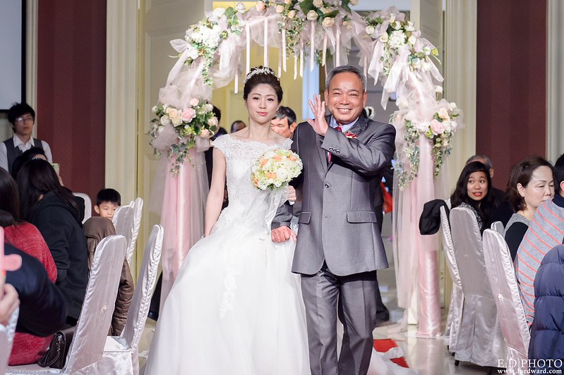[台南婚攝] Hom＆Charlene  婚禮紀錄｜台南商務會館
