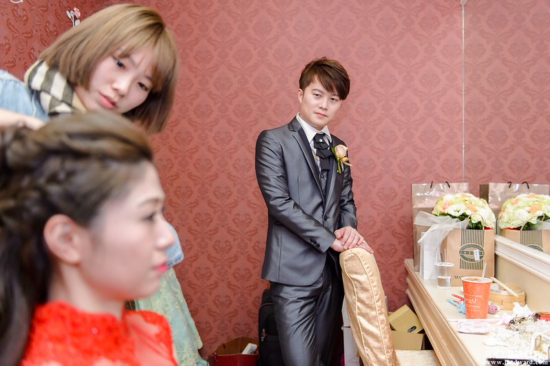 [台南婚攝] Hom＆Charlene  婚禮紀錄｜台南商務會館