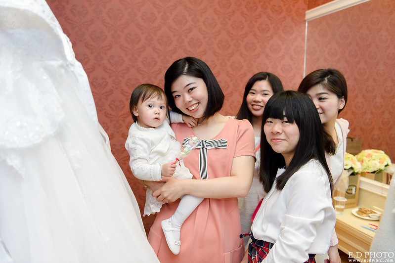 [台南婚攝] Hom＆Charlene  婚禮紀錄｜台南商務會館