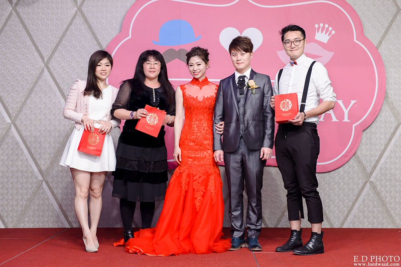 [台南婚攝] Hom＆Charlene  婚禮紀錄｜台南商務會館