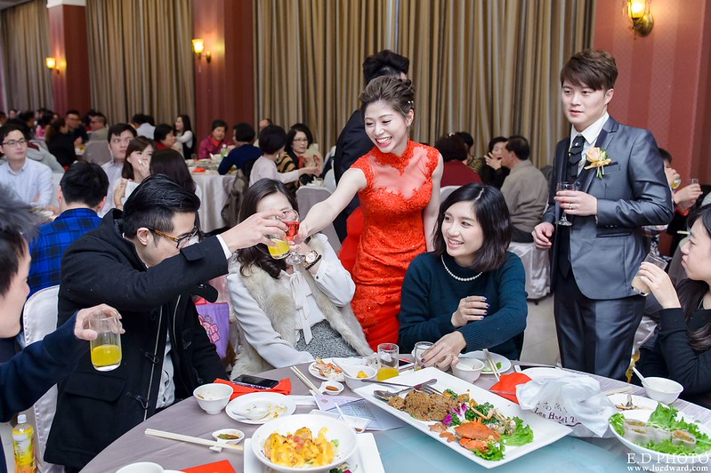 [台南婚攝] Hom＆Charlene  婚禮紀錄｜台南商務會館