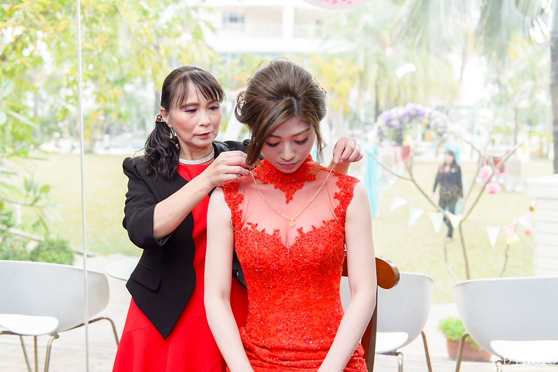 [台南婚攝] Hom＆Charlene  婚禮紀錄｜台南商務會館