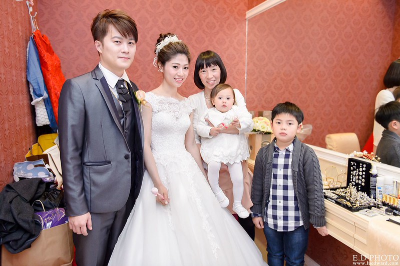 [台南婚攝] Hom＆Charlene  婚禮紀錄｜台南商務會館