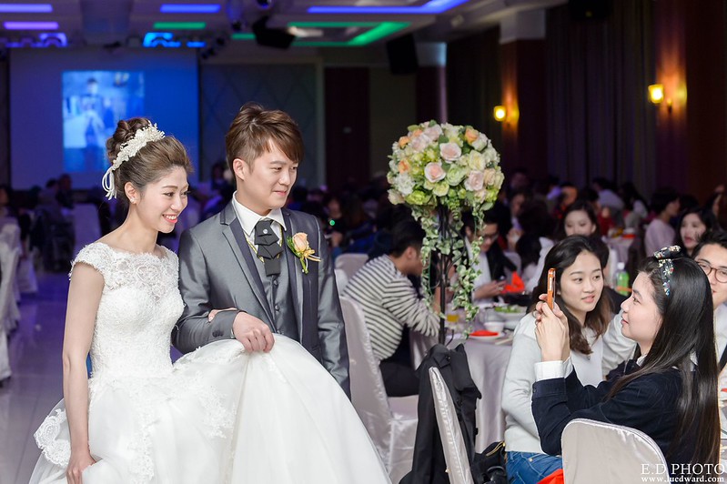 [台南婚攝] Hom＆Charlene  婚禮紀錄｜台南商務會館