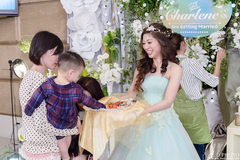 [台南婚攝] Hom＆Charlene  婚禮紀錄｜台南商務會館
