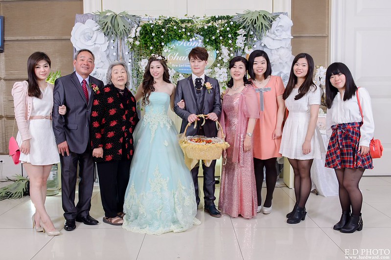 [台南婚攝] Hom＆Charlene  婚禮紀錄｜台南商務會館
