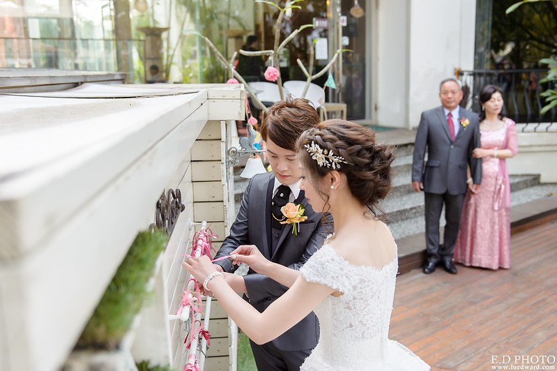 [台南婚攝] Hom＆Charlene  婚禮紀錄｜台南商務會館