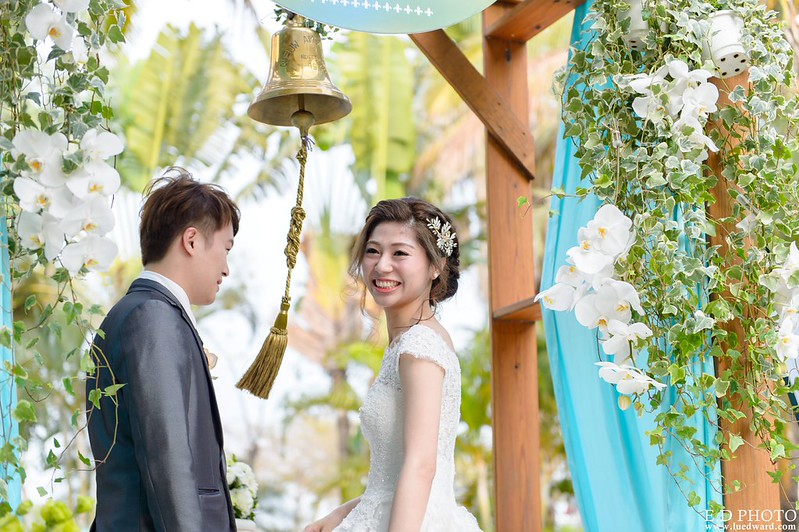 [台南婚攝] Hom＆Charlene  婚禮紀錄｜台南商務會館